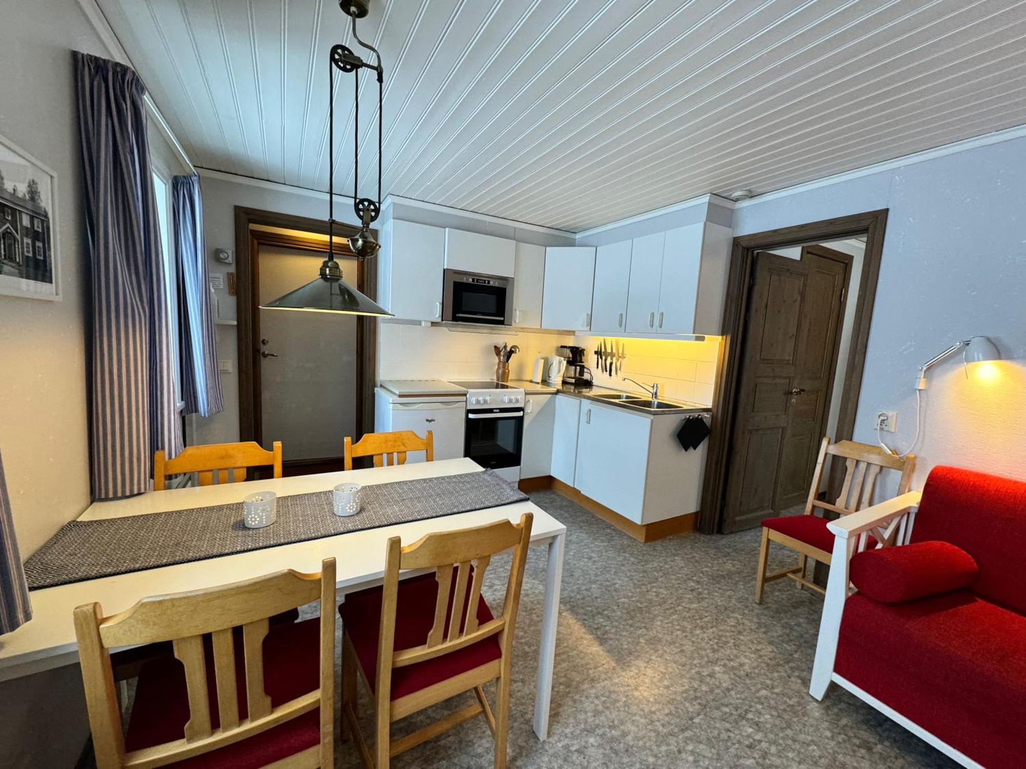 Bruksvallarna Lullens Stugby - Laegenhetshuset 6-9 아파트 외부 사진